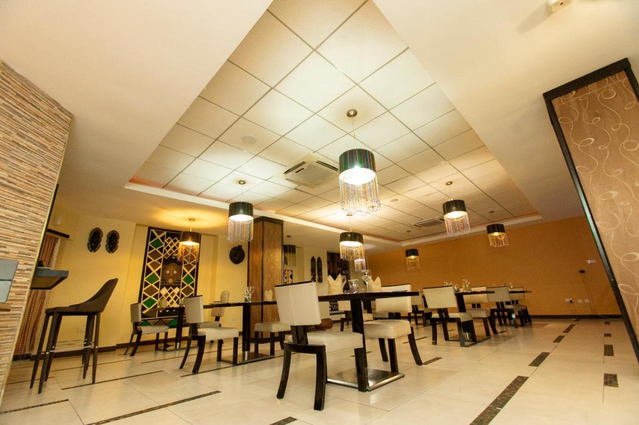 Best Western Premier Accra Airport Hotel Buitenkant foto